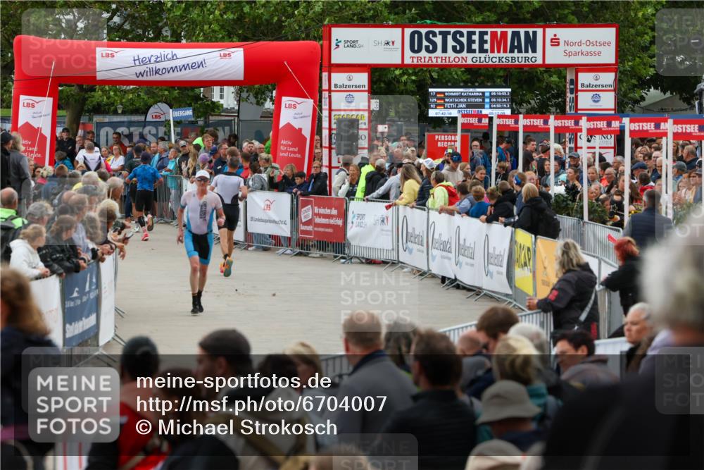 04.08.2024 - OstseeMan Michael Strokosch http://msf.ph/oto/6704007 04.08.2024 14:26:59 Laufen 108, 109, 116, 147, 195, 200, 400, 506, 596, 681, 771, 896, 971, 1162, 1210, 1257 meine-sportfotos.de