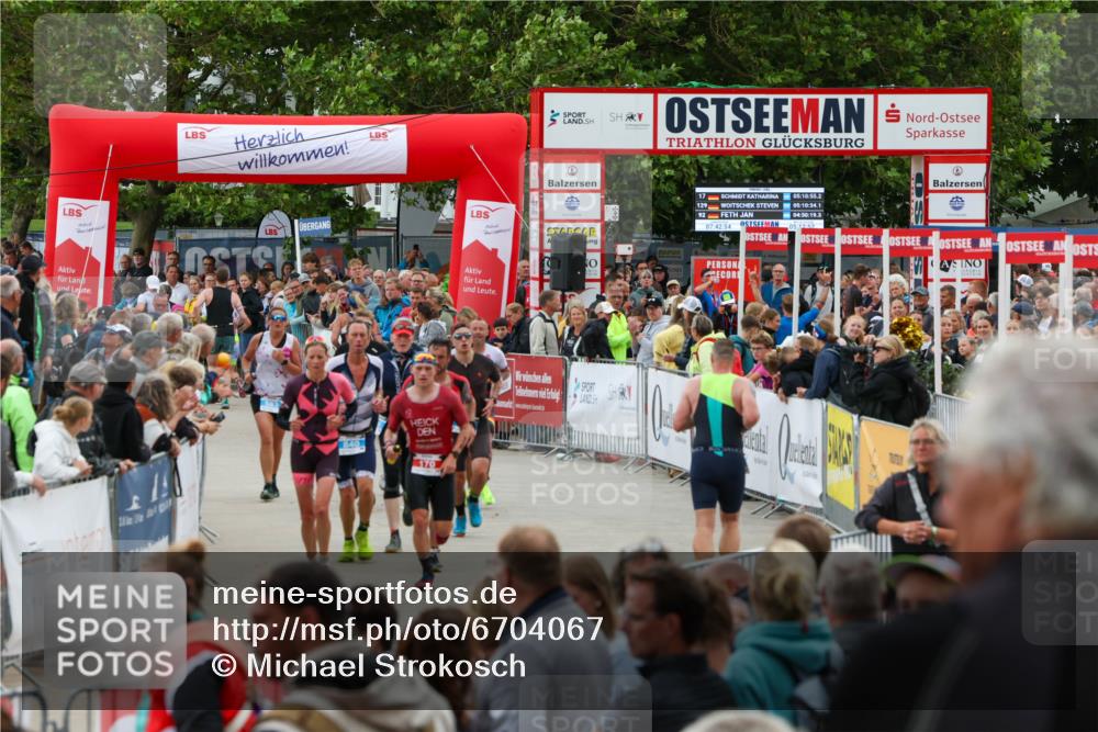 04.08.2024 - OstseeMan Michael Strokosch http://msf.ph/oto/6704067 04.08.2024 14:27:44 Laufen 90, 107, 144, 170, 399, 437, 473, 550, 555, 583, 634, 659, 663, 720, 772, 786, 810, 820, 840, 916 meine-sportfotos.de