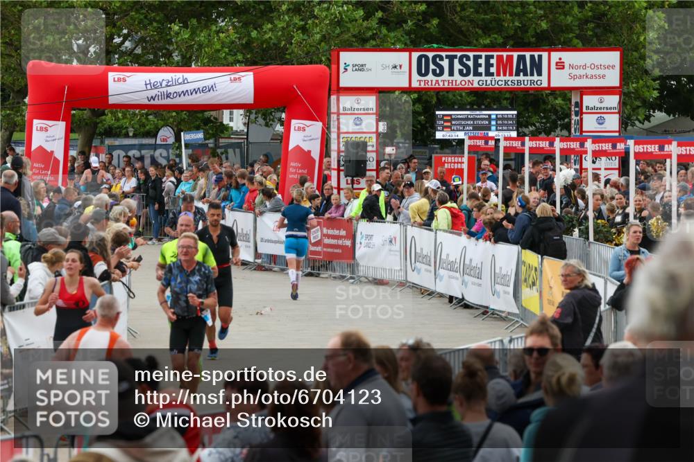 04.08.2024 - OstseeMan Michael Strokosch http://msf.ph/oto/6704123 04.08.2024 14:28:04 Laufen 30, 145, 169, 184, 295, 518, 520, 550, 600, 636, 662, 671, 698, 728, 735, 800, 903, 906, 910, 978, 1107, 1282 meine-sportfotos.de