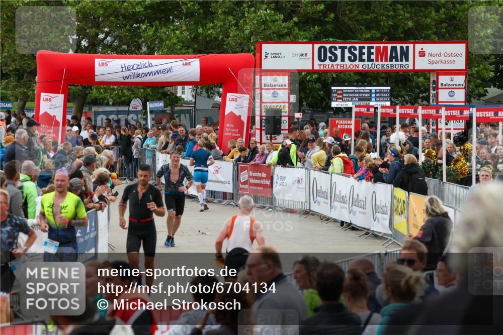 04.08.2024 - OstseeMan Michael Strokosch http://msf.ph/oto/6704134 04.08.2024 14:28:06 Laufen 30, 145, 169, 184, 295, 481, 485, 518, 520, 550, 600, 636, 662, 671, 698, 728, 735, 800, 903, 906, 910, 978, 1107, 1282 meine-sportfotos.de