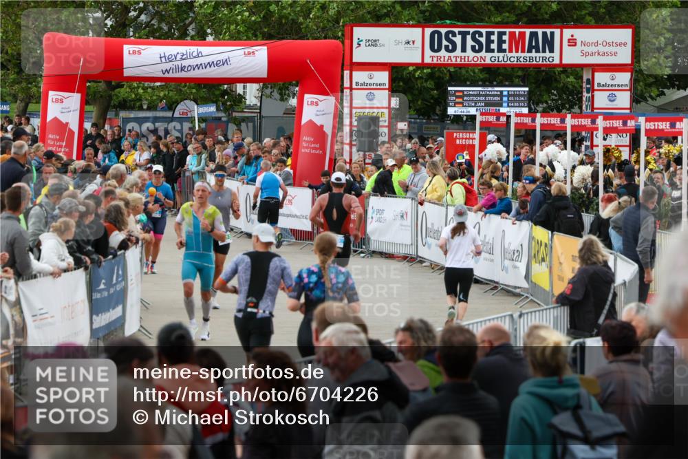 04.08.2024 - OstseeMan Michael Strokosch http://msf.ph/oto/6704226 04.08.2024 14:29:27 Laufen 5, 79, 133, 273, 393, 464, 566, 682, 732, 734, 770, 781, 804, 850, 868, 875, 917, 983, 1116, 1133, 1165, 1179, 1277 meine-sportfotos.de