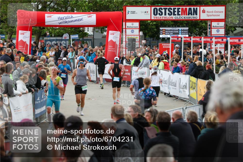 04.08.2024 - OstseeMan Michael Strokosch http://msf.ph/oto/6704231 04.08.2024 14:29:28 Laufen 5, 79, 133, 273, 393, 464, 566, 573, 682, 732, 734, 770, 781, 850, 868, 875, 917, 983, 1116, 1133, 1165, 1179, 1277 meine-sportfotos.de