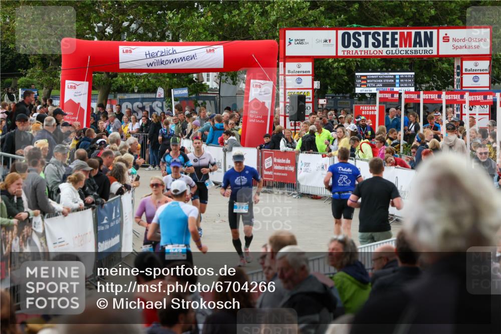 04.08.2024 - OstseeMan Michael Strokosch http://msf.ph/oto/6704266 04.08.2024 14:29:45 Laufen 79, 133, 273, 369, 393, 573, 602, 682, 707, 727, 732, 781, 875, 925, 966, 983, 1116, 1205, 1255, 1281 meine-sportfotos.de