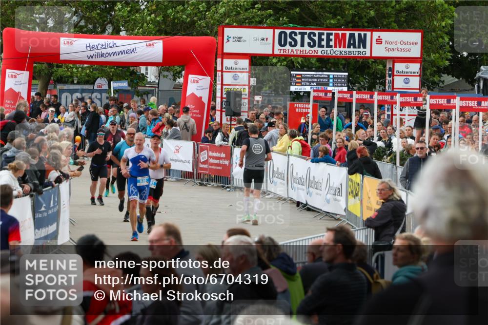 04.08.2024 - OstseeMan Michael Strokosch http://msf.ph/oto/6704319 04.08.2024 14:30:20 Laufen 24, 395, 476, 584, 628, 811, 839, 881, 923, 942, 980, 1110, 1252 meine-sportfotos.de