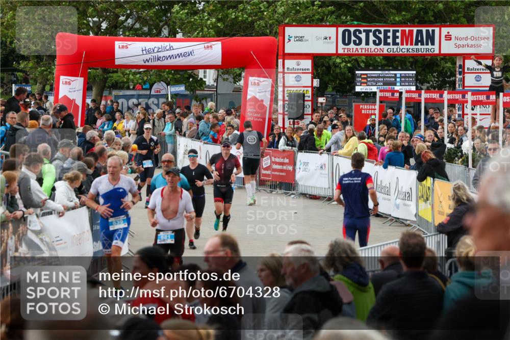 04.08.2024 - OstseeMan Michael Strokosch http://msf.ph/oto/6704328 04.08.2024 14:30:24 Laufen 24, 395, 476, 584, 628, 811, 839, 881, 923, 942, 980, 1110, 1197, 1202, 1252 meine-sportfotos.de