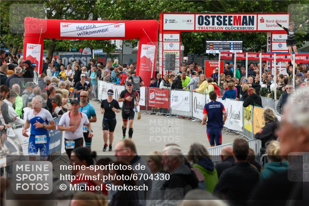 04.08.2024 - OstseeMan Michael Strokosch http://msf.ph/oto/6704330 04.08.2024 14:30:24 Laufen 24, 395, 476, 584, 628, 811, 839, 881, 923, 942, 980, 1110, 1197, 1202, 1252 meine-sportfotos.de