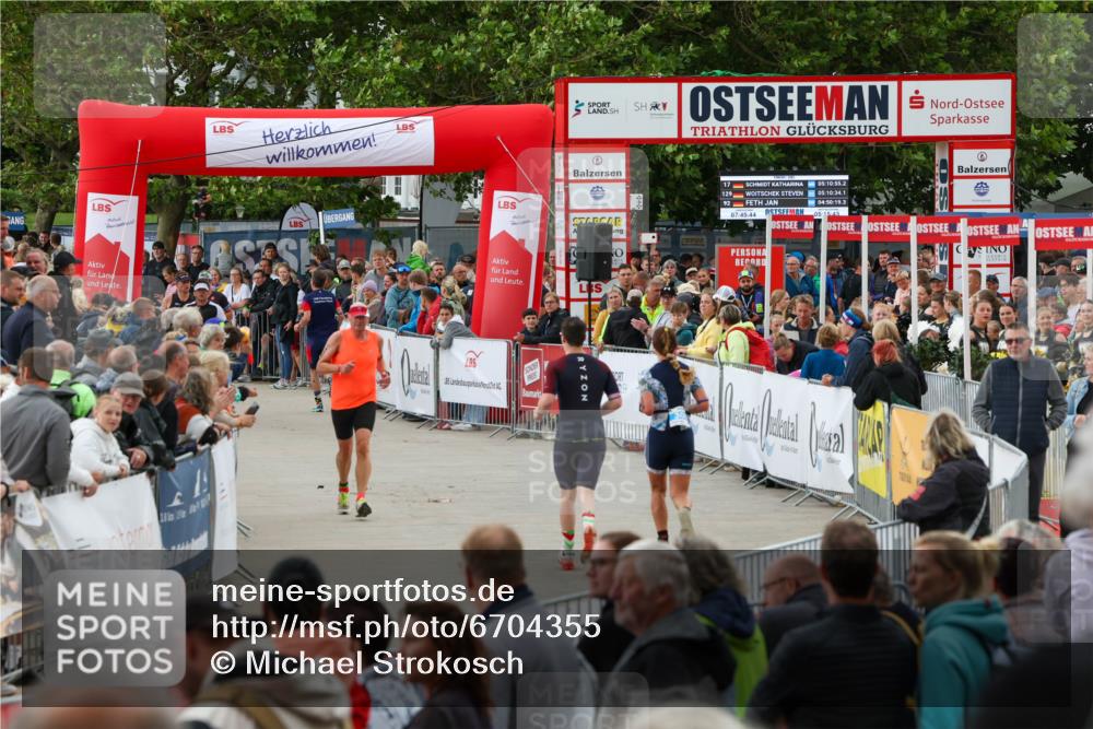 04.08.2024 - OstseeMan Michael Strokosch http://msf.ph/oto/6704355 04.08.2024 14:30:34 Laufen 53, 120, 266, 395, 447, 476, 488, 628, 811, 881, 923, 942, 1166, 1192, 1197, 1202, 1230 meine-sportfotos.de