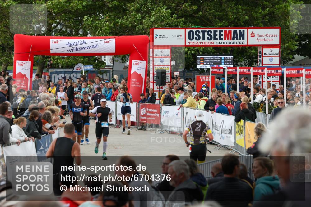 04.08.2024 - OstseeMan Michael Strokosch http://msf.ph/oto/6704376 04.08.2024 14:30:40 Laufen 53, 120, 266, 443, 447, 488, 923, 942, 962, 1166, 1174, 1192, 1197, 1202, 1230 meine-sportfotos.de