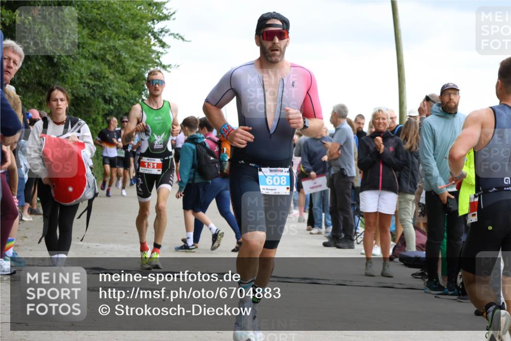 04.08.2024 - OstseeMan Strokosch-Dieckow http://msf.ph/oto/6704883 04.08.2024 13:57:03 Laufen 131, 172, 279, 298, 394, 415, 432, 470, 499, 608, 1280 meine-sportfotos.de