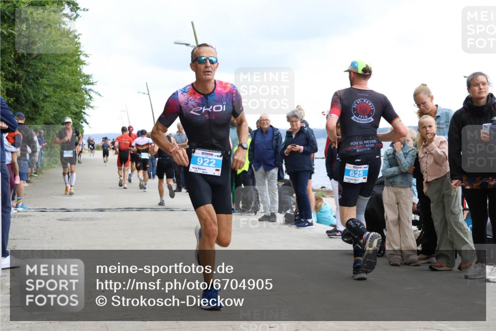 04.08.2024 - OstseeMan Strokosch-Dieckow http://msf.ph/oto/6704905 04.08.2024 13:57:15 Laufen 5, 131, 132, 151, 170, 264, 326, 507, 608, 753, 922, 1211 meine-sportfotos.de