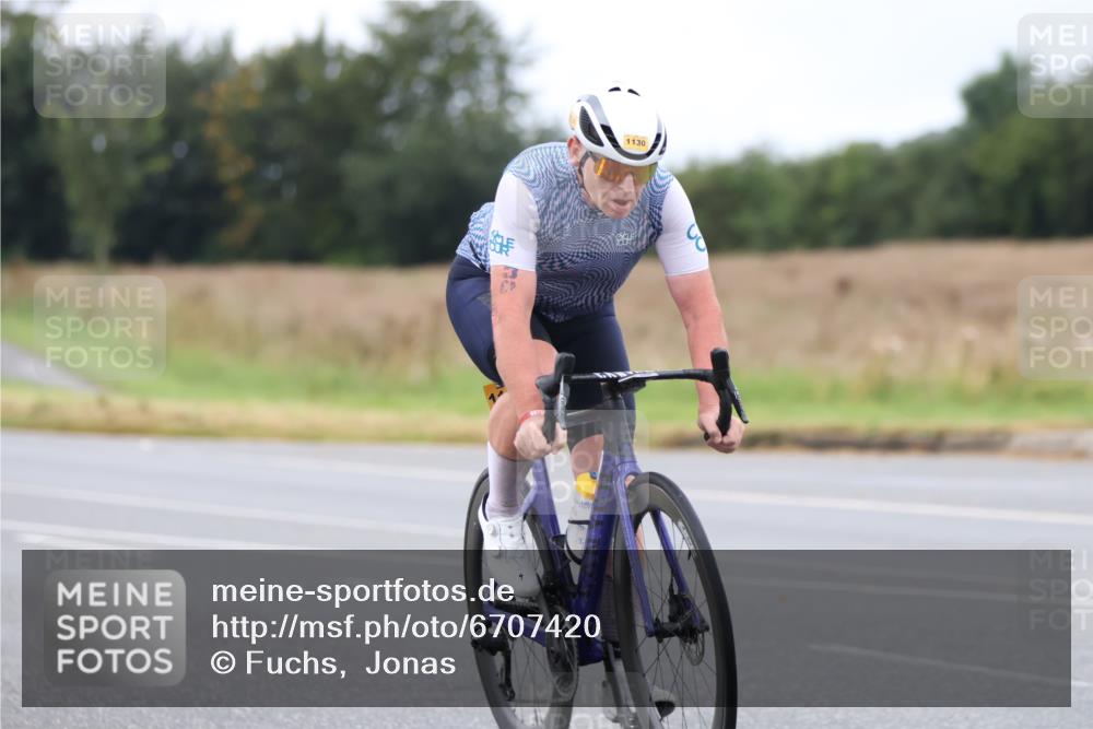 04.08.2024 - OstseeMan Fuchs,  Jonas http://msf.ph/oto/6707420 04.08.2024 09:45:27 Radfahren 94, 121, 1106, 1130, 1136 meine-sportfotos.de
