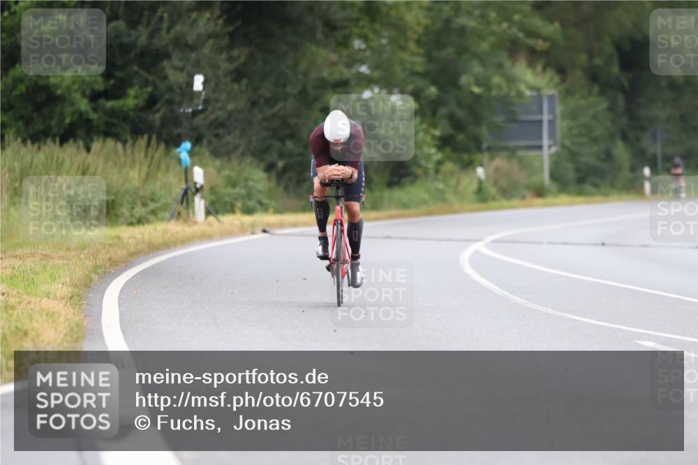 04.08.2024 - OstseeMan Fuchs,  Jonas http://msf.ph/oto/6707545 04.08.2024 09:46:58 Radfahren 1, 111 meine-sportfotos.de