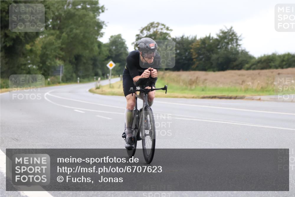 04.08.2024 - OstseeMan Fuchs,  Jonas http://msf.ph/oto/6707623 04.08.2024 09:47:45 Radfahren 107 meine-sportfotos.de