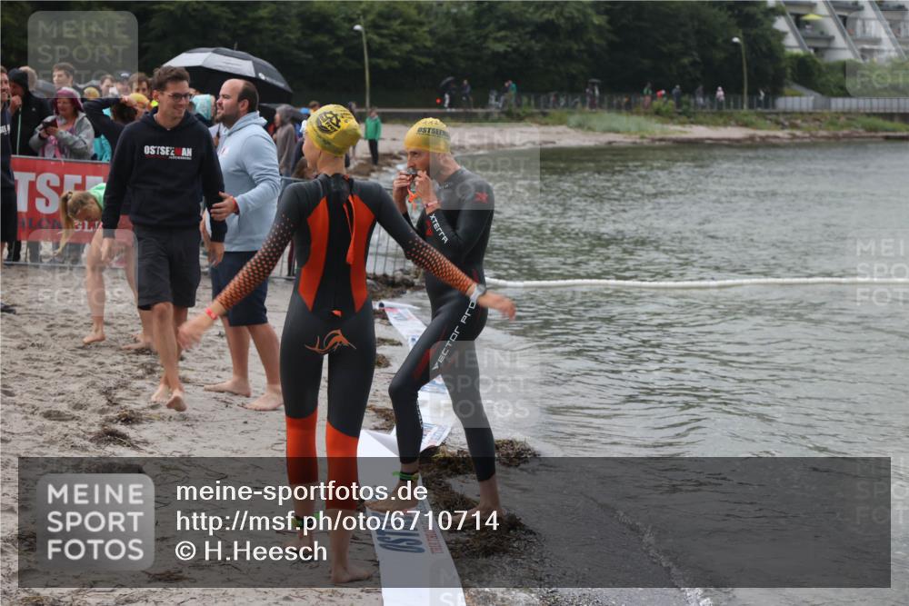 04.08.2024 - OstseeMan H.Heesch http://msf.ph/oto/6710714 04.08.2024 06:50:20 Bevor dem Schwimmen  meine-sportfotos.de