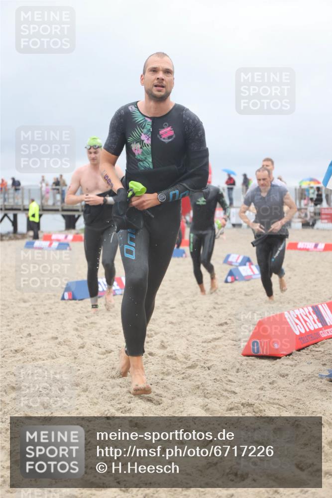 04.08.2024 - OstseeMan H.Heesch http://msf.ph/oto/6717226 04.08.2024 10:05:26 Schwimmen 444, 471, 505, 514, 518, 521, 560, 560, 594, 774 meine-sportfotos.de