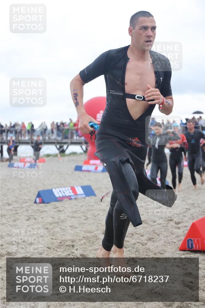 04.08.2024 - OstseeMan H.Heesch http://msf.ph/oto/6718237 04.08.2024 09:49:39 Schwimmen 220, 244, 258, 262, 278, 310, 318, 357, 359, 378, 386, 398, 1171, 1195, 1206, 1209, 1227, 1244, 1263, 1265, 1299 meine-sportfotos.de