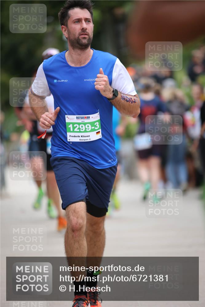 04.08.2024 - OstseeMan H.Heesch http://msf.ph/oto/6721381 04.08.2024 14:42:46 Laufen 48, 115, 192, 383, 586, 651, 657, 692, 739, 742, 755, 876, 941, 950, 976, 1196, 1201, 1289, 1299 meine-sportfotos.de