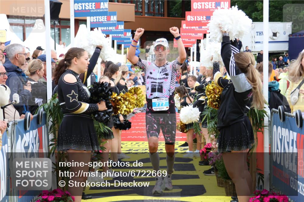 04.08.2024 - OstseeMan Strokosch-Dieckow http://msf.ph/oto/6722669 04.08.2024 14:28:50 Ziel 334, 777 meine-sportfotos.de