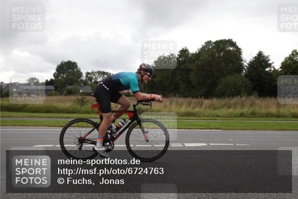 04.08.2024 - OstseeMan Fuchs,  Jonas http://msf.ph/oto/6724763 04.08.2024 09:45:29 Radfahren 94, 121, 1106, 1130, 1136 meine-sportfotos.de