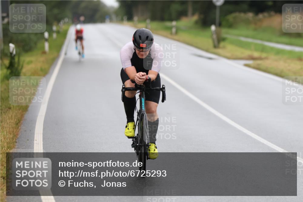 04.08.2024 - OstseeMan Fuchs,  Jonas http://msf.ph/oto/6725293 04.08.2024 10:08:02 Radfahren 21, 1147 meine-sportfotos.de