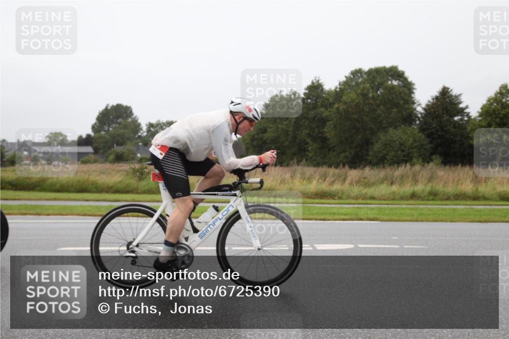 04.08.2024 - OstseeMan Fuchs,  Jonas http://msf.ph/oto/6725390 04.08.2024 10:05:31 Radfahren 16, 30, 126, 135, 204, 482 meine-sportfotos.de