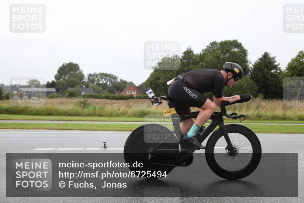 04.08.2024 - OstseeMan Fuchs,  Jonas http://msf.ph/oto/6725494 04.08.2024 10:07:54 Radfahren 1147 meine-sportfotos.de