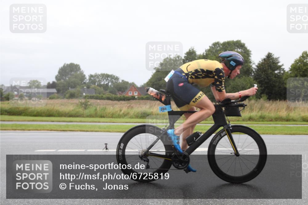 04.08.2024 - OstseeMan Fuchs,  Jonas http://msf.ph/oto/6725819 04.08.2024 10:16:20 Radfahren 153, 204, 221, 223, 252, 288, 482, 1107, 1120 meine-sportfotos.de
