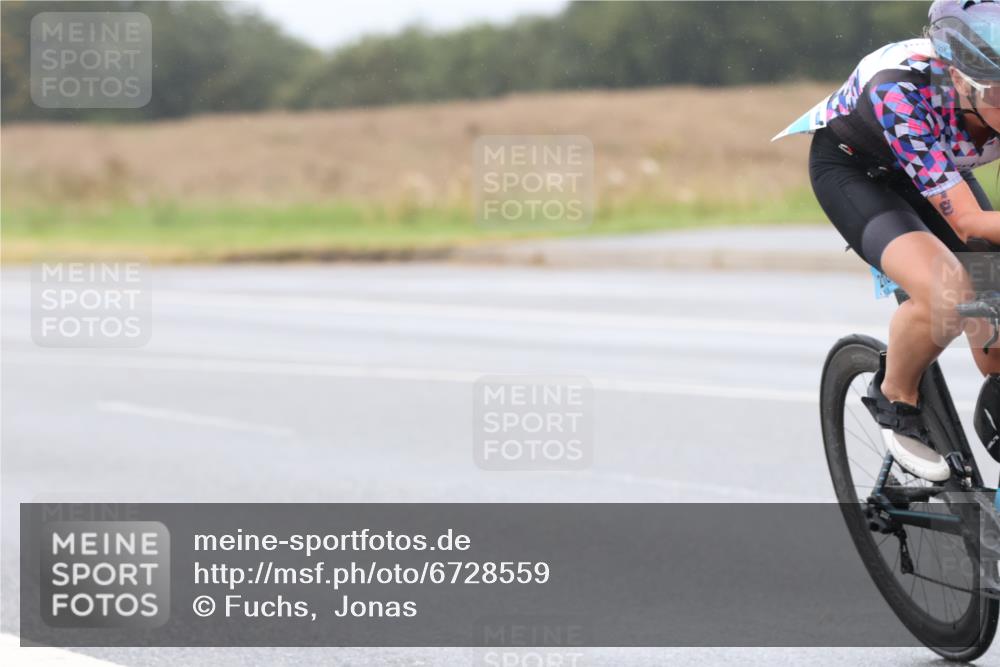 04.08.2024 - OstseeMan Fuchs,  Jonas http://msf.ph/oto/6728559 04.08.2024 10:16:36 Radfahren 15, 33, 215, 218, 230, 258, 285 meine-sportfotos.de
