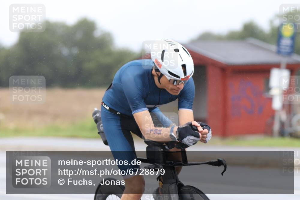 04.08.2024 - OstseeMan Fuchs,  Jonas http://msf.ph/oto/6728879 04.08.2024 10:16:54 Radfahren 198, 227, 239, 283 meine-sportfotos.de