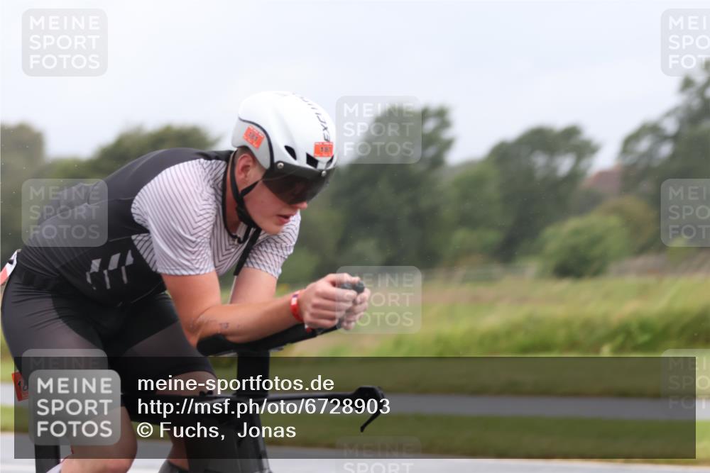 04.08.2024 - OstseeMan Fuchs,  Jonas http://msf.ph/oto/6728903 04.08.2024 10:17:05 Radfahren 181, 198, 260, 268 meine-sportfotos.de