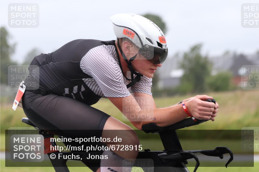 04.08.2024 - OstseeMan Fuchs,  Jonas http://msf.ph/oto/6728915 04.08.2024 10:17:05 Radfahren 181, 198, 260, 268 meine-sportfotos.de