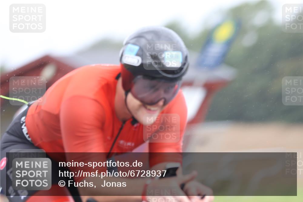 04.08.2024 - OstseeMan Fuchs,  Jonas http://msf.ph/oto/6728937 04.08.2024 10:17:09 Radfahren 181, 185, 260, 268 meine-sportfotos.de