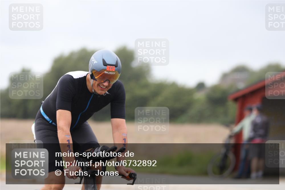 04.08.2024 - OstseeMan Fuchs,  Jonas http://msf.ph/oto/6732892 04.08.2024 13:32:11 Radfahren 117, 149, 162, 195 meine-sportfotos.de