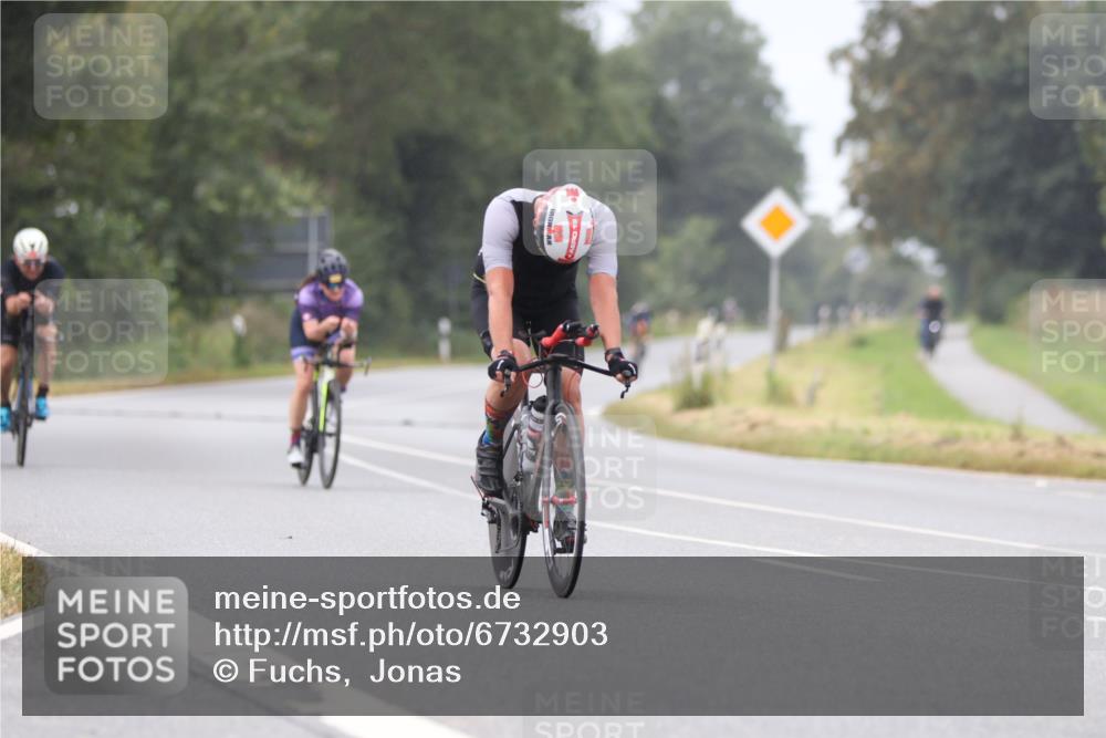 04.08.2024 - OstseeMan Fuchs,  Jonas http://msf.ph/oto/6732903 04.08.2024 13:34:21 Radfahren 47, 171, 1113, 1143 meine-sportfotos.de