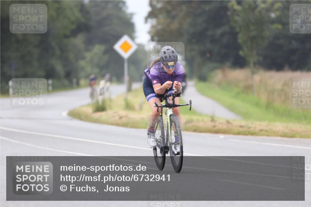 04.08.2024 - OstseeMan Fuchs,  Jonas http://msf.ph/oto/6732941 04.08.2024 13:34:23 Radfahren 47, 171, 1113, 1143 meine-sportfotos.de