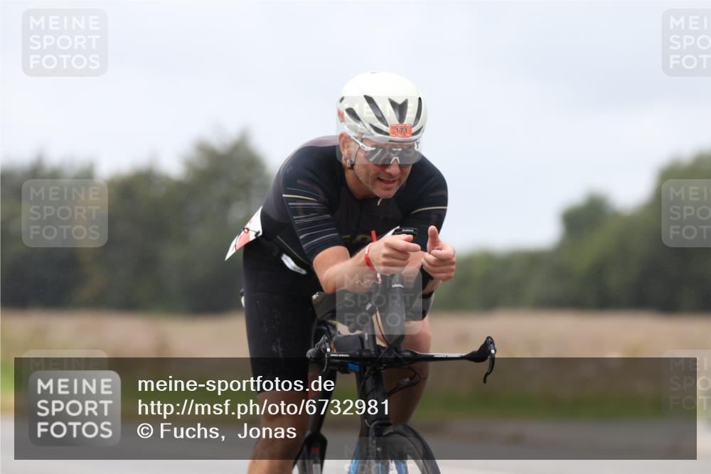 04.08.2024 - OstseeMan Fuchs,  Jonas http://msf.ph/oto/6732981 04.08.2024 13:34:26 Radfahren 47, 171, 1113, 1143 meine-sportfotos.de