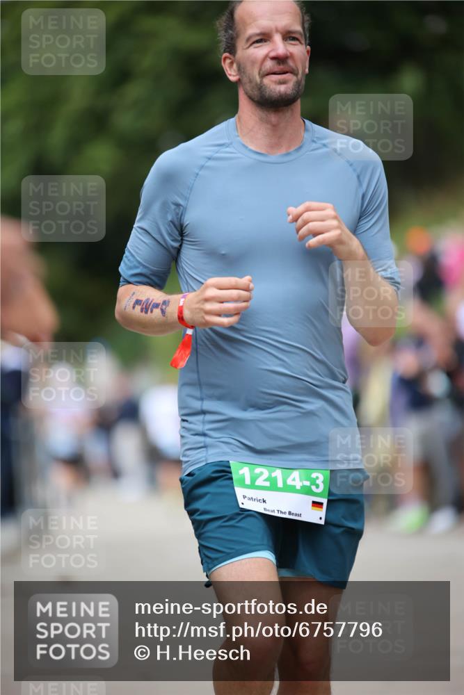 04.08.2024 - OstseeMan H.Heesch http://msf.ph/oto/6757796 04.08.2024 13:31:00 Laufen 615, 735, 759, 787, 796, 983, 1214 meine-sportfotos.de