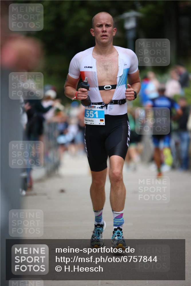 04.08.2024 - OstseeMan H.Heesch http://msf.ph/oto/6757844 04.08.2024 13:31:23 Laufen 305, 307, 391, 434, 533, 551, 569, 676, 717, 753, 952 meine-sportfotos.de