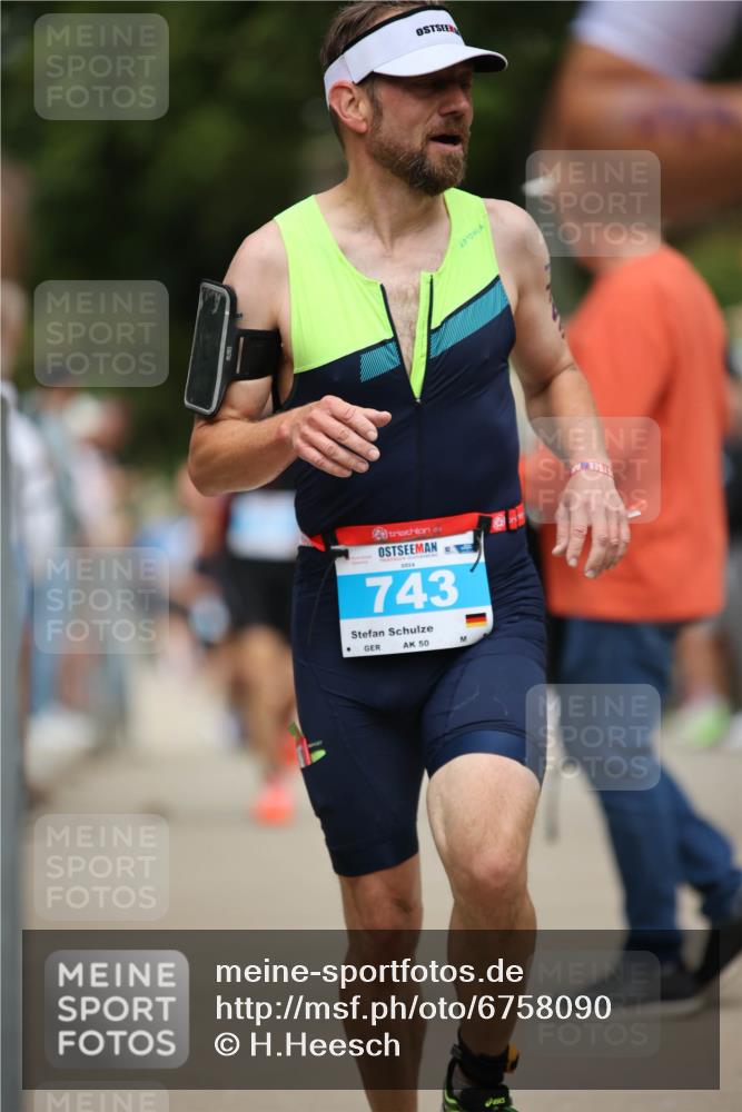 04.08.2024 - OstseeMan H.Heesch http://msf.ph/oto/6758090 04.08.2024 13:32:30 Laufen 124, 135, 229, 291, 457, 480, 535, 539, 547, 659, 660, 664, 743, 763, 823, 1121, 1124, 1260, 1278 meine-sportfotos.de