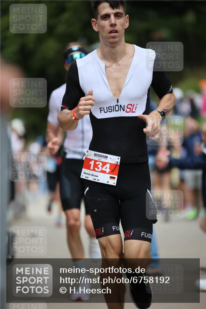 04.08.2024 - OstseeMan H.Heesch http://msf.ph/oto/6758192 04.08.2024 13:32:57 Laufen 5, 134, 165, 393, 426, 442, 468, 527, 541, 546, 565, 589, 713, 723, 913, 1176, 1263 meine-sportfotos.de