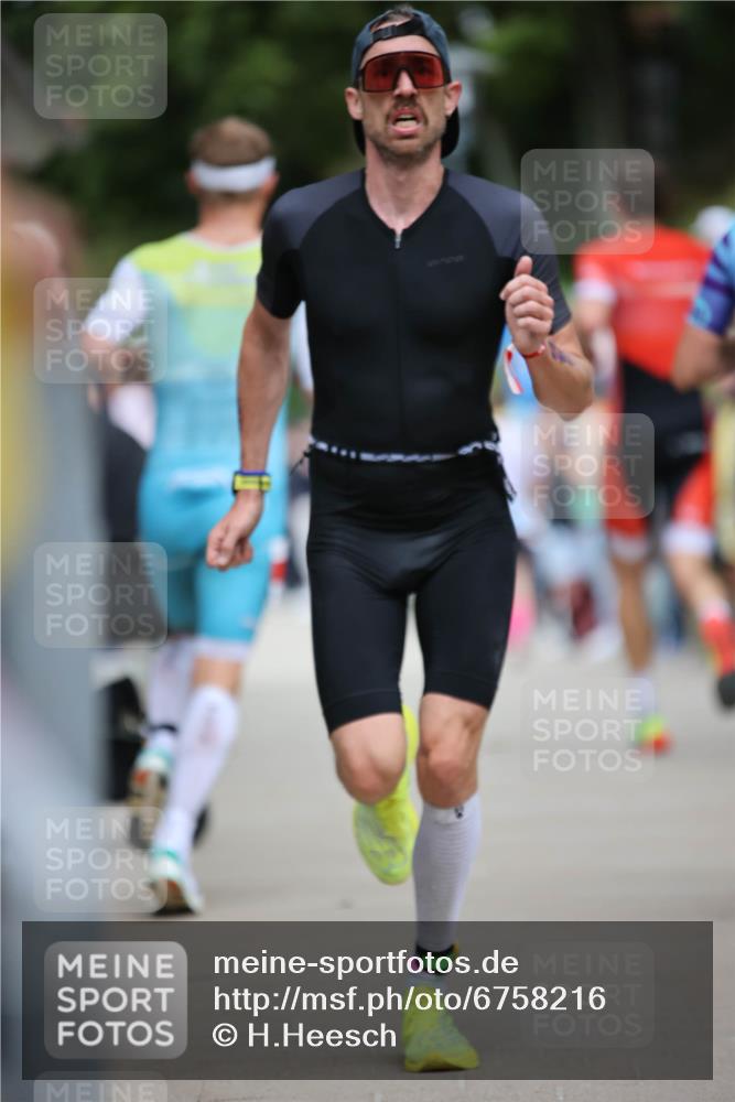 04.08.2024 - OstseeMan H.Heesch http://msf.ph/oto/6758216 04.08.2024 13:33:06 Laufen 141, 299, 442, 541, 546, 589, 713 meine-sportfotos.de