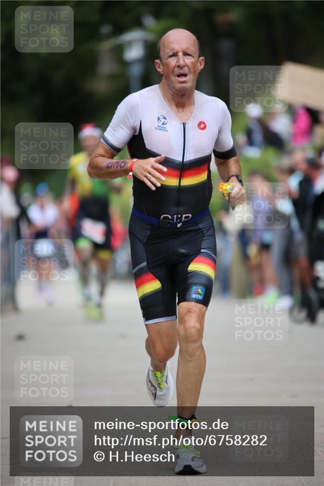 04.08.2024 - OstseeMan H.Heesch http://msf.ph/oto/6758282 04.08.2024 13:33:34 Laufen 119, 260, 267, 444, 467, 521, 571, 668, 694, 830, 833, 941, 1182, 1239, 1254 meine-sportfotos.de