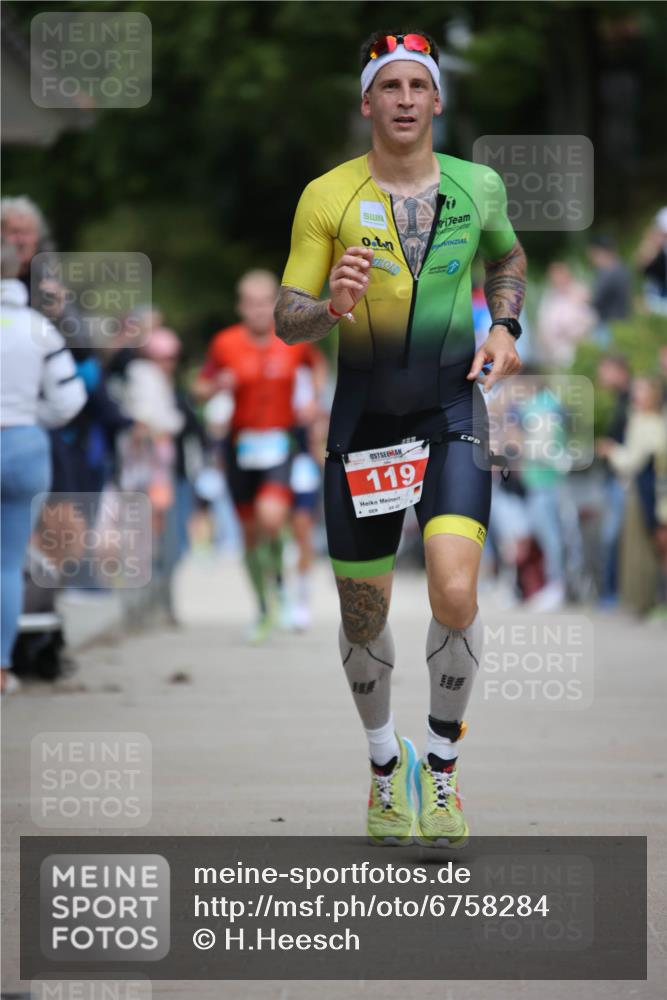 04.08.2024 - OstseeMan H.Heesch http://msf.ph/oto/6758284 04.08.2024 13:33:37 Laufen 60, 119, 260, 267, 444, 467, 521, 571, 668, 694, 757, 830, 941, 1182, 1239, 1254, 1264 meine-sportfotos.de