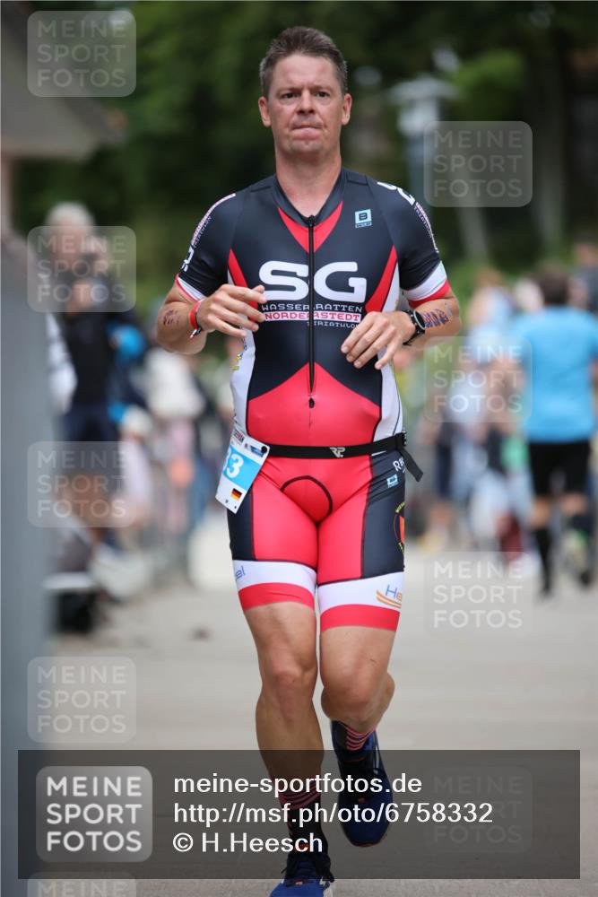 04.08.2024 - OstseeMan H.Heesch http://msf.ph/oto/6758332 04.08.2024 13:33:53 Laufen 60, 85, 261, 267, 320, 321, 433, 668, 756, 757, 825, 924, 1158, 1182, 1264 meine-sportfotos.de