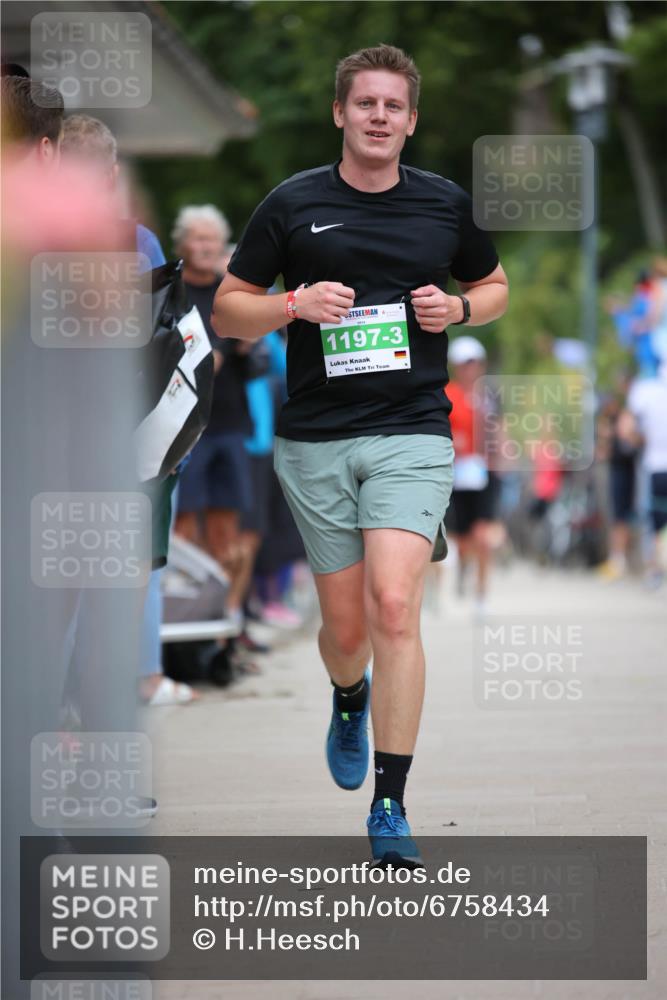 04.08.2024 - OstseeMan H.Heesch http://msf.ph/oto/6758434 04.08.2024 13:34:39 Laufen 227, 448, 665, 710, 754, 767, 885, 904, 1127, 1197, 1289, 1293, 1296 meine-sportfotos.de