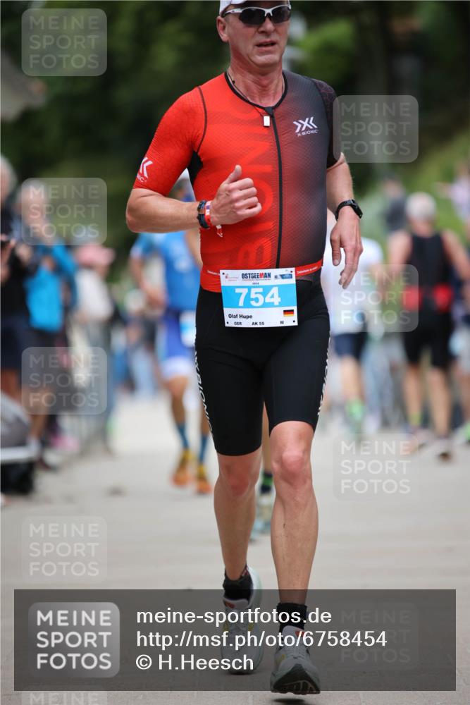 04.08.2024 - OstseeMan H.Heesch http://msf.ph/oto/6758454 04.08.2024 13:34:46 Laufen 52, 227, 277, 448, 665, 740, 754, 767, 879, 904, 957, 1127, 1197, 1258, 1293, 1296 meine-sportfotos.de