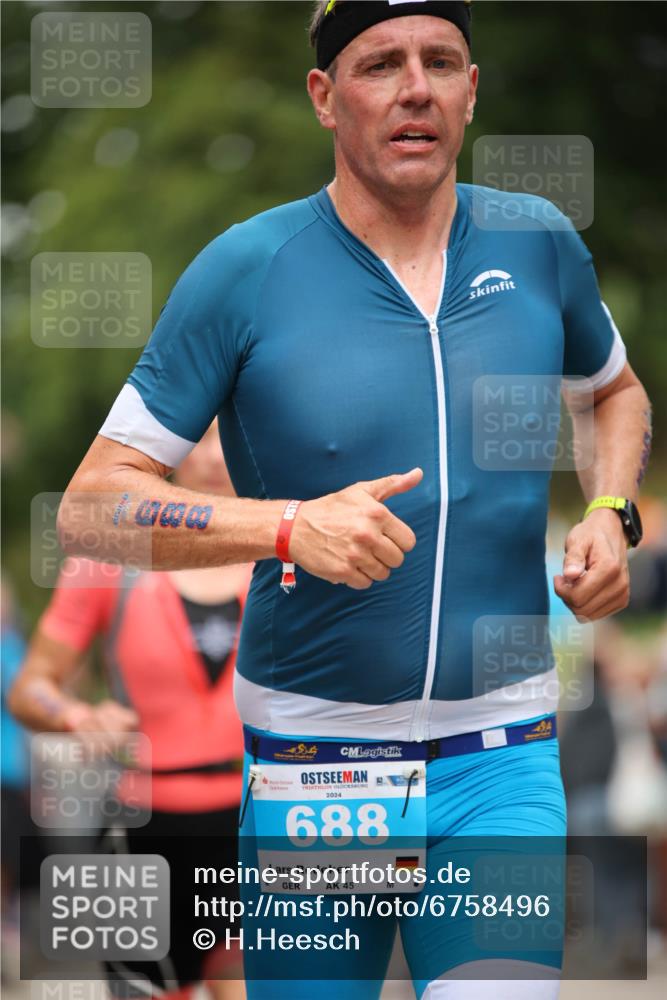 04.08.2024 - OstseeMan H.Heesch http://msf.ph/oto/6758496 04.08.2024 13:35:06 Laufen 254, 649, 688, 718, 721, 782, 879, 980, 1163, 1279 meine-sportfotos.de