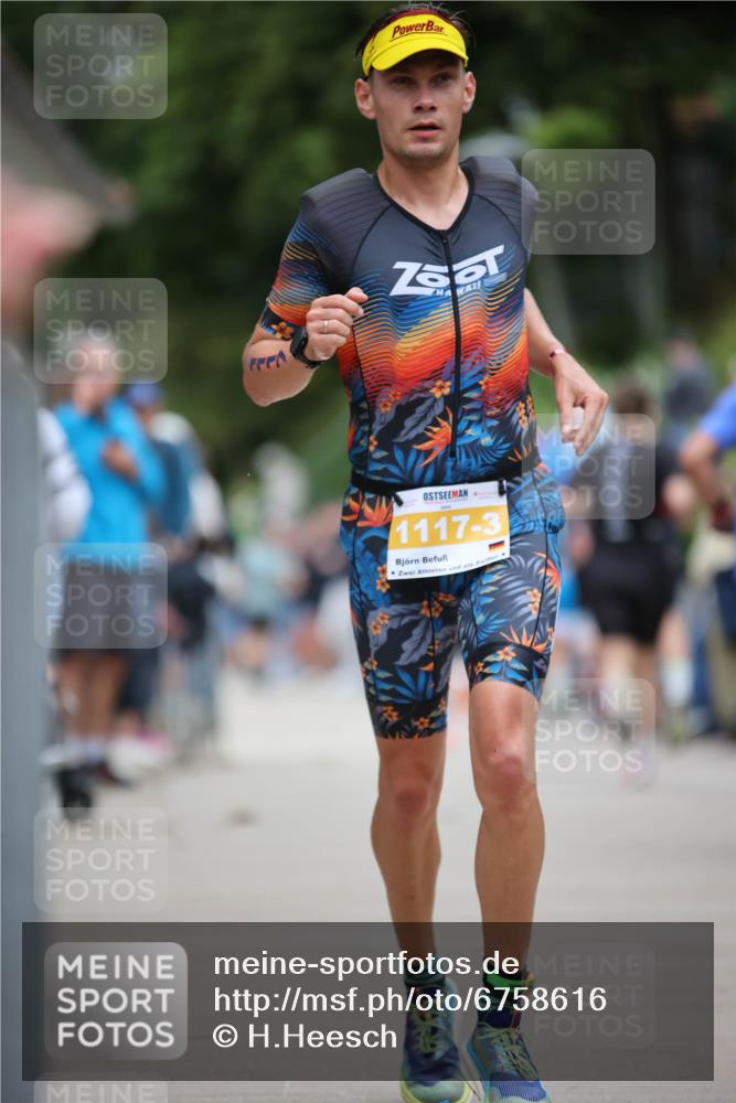 04.08.2024 - OstseeMan H.Heesch http://msf.ph/oto/6758616 04.08.2024 13:36:04 Laufen 54, 278, 290, 297, 370, 566, 624, 655, 724, 788, 866, 867, 1117, 1229 meine-sportfotos.de