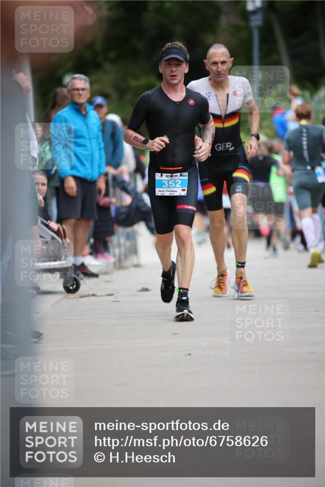 04.08.2024 - OstseeMan H.Heesch http://msf.ph/oto/6758626 04.08.2024 13:36:14 Laufen 297, 352, 364, 370, 624, 645, 674, 821, 866, 1229 meine-sportfotos.de