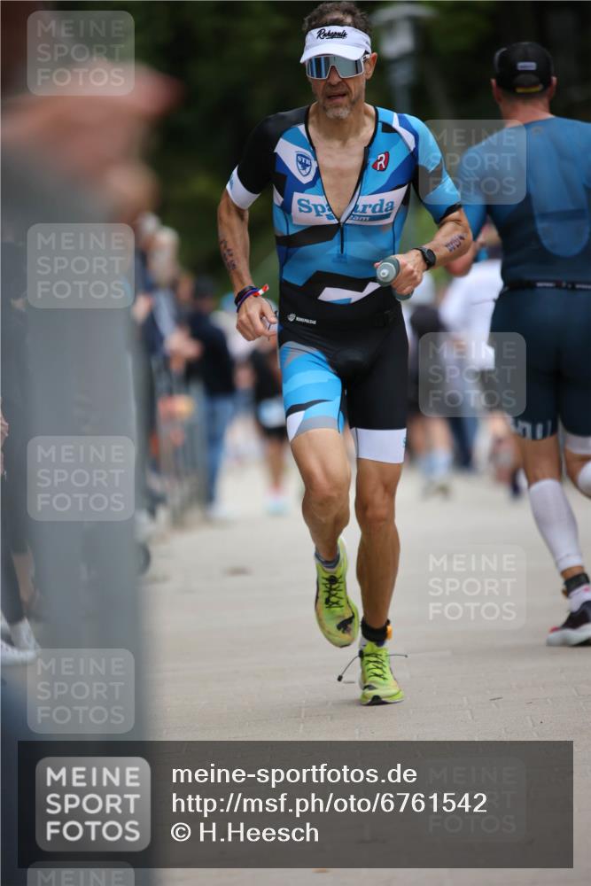 04.08.2024 - OstseeMan H.Heesch http://msf.ph/oto/6761542 04.08.2024 13:53:29 Laufen 289, 353, 390, 400, 502, 768, 856, 871, 1167, 1200, 1206, 1210 meine-sportfotos.de